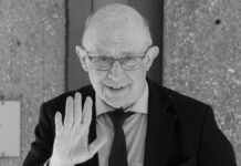 Una pregunta: ¿que pasó con Montoro?, ¿de este escándalo de corrupción no se habla más verdad?.