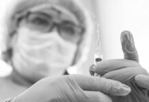 Rusia lanza la vacunación contra un tipo de cáncer de piel