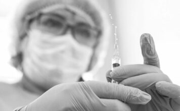 Rusia lanza la vacunación contra un tipo de cáncer de piel