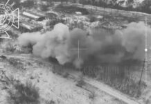 Artillería rusa aniquila un grupo de soldados ucranianos mientras descargan material