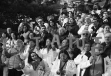 Sindicatos médicos españoles prosiguen huelga por mejores condiciones laborales