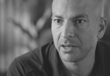 El ‘gurú de la longevidad’ renuncia a CBS News tras revelarse mensajes perturbadores con Epstein