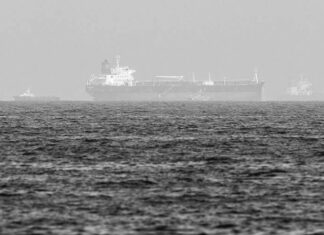 Un segundo petrolero fue atacado en el estrecho de Ormuz
