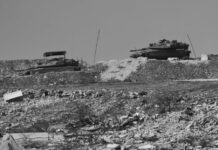 Tropas israelíes entran en el Líbano