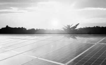 Científicos rusos proponen un nuevo método para prolongar la vida útil de los paneles solares de nueva generación