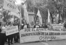 Docentes paraguayos se movilizan contra reforma jubilatoria