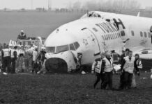 Boeing huye hacia la industria de guerra para zafar de su crisis existencial