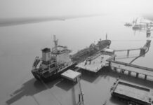 Irak anuncia el cierre de sus puertos petroleros