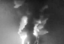 Irán afirma que un petrolero de EE.UU. está en llamas tras un ataque