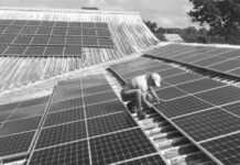 Cuba avanza en transición energética con kits solares en el Oriente de la isla