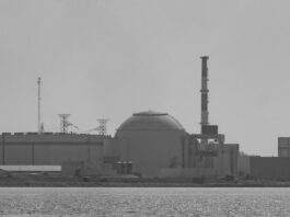 EE.UU. e Israel bombardean central nuclear de Irán, que señala «amenaza a la seguridad regional»