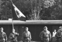 En Finlandia se recluta a jóvenes para las Fuerzas Armadas de Ucrania y se les asusta con Rusia