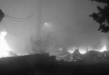 Un fuerte incendio se desata cerca de un hospital libanés tras un ataque de Israel