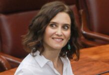 Ayuso en México como Milei en España, unha viaxe para insultar ao pobo mexicano.