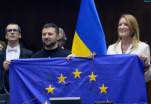 La UE compra petróleo ruso a terceros, nos gobiernan traidores y pagafantas.
