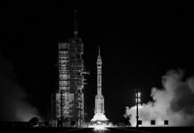China lanza una misión tripulada a su estación espacial