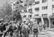 Pasechnik: los periodistas se han convencido de que no hay instalaciones de las Fuerzas Armadas de la Federación Rusa cerca del centro de formación profesional de la RPL