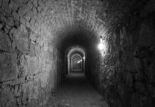 Descubierto un enorme túnel secreto que atraviesa la frontera entre México y Estados Unidos