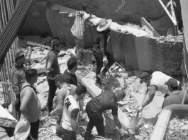 Ecuador envía segundo grupo de rescatistas a Venezuela