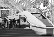 Putin anunció construcción del ferrocarril alta velocidad Moscú Minsk