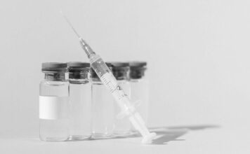 Cuba y Rusia consolidan alianza estratégica con empresa biofarmacéutica mixta