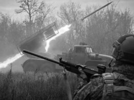 Rusia golpea objetivos del complejo militar industrial de Ucrania, informa la Defensa rusa