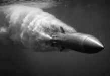 China construye un buque nodriza gigante capaz de transportar cuatro drones submarinos de 45 metros