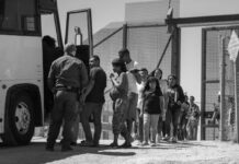 Cinco países de la Unión Europea preparan deportaciones de emigrantes a terceros países