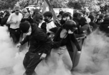 «Dejemos de gastar en portaaviones nucleares»: el reclamo de los estudiantes franceses en sus protestas