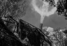 Plantas de misiles y drones, cargueros, un puerto: Rusia asesta un golpe masivo a objetivos en Ucrania